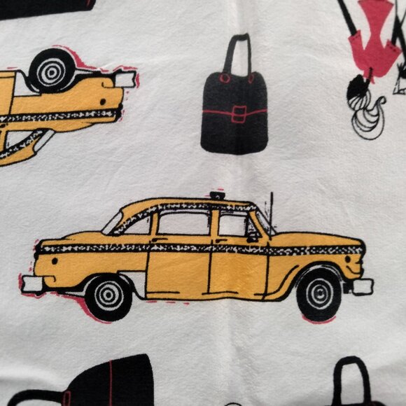 VTG JONES NEW YORK Red & White Square 20" Scarf w/ Yellow Taxi Travel Print - Picture 7 of 11